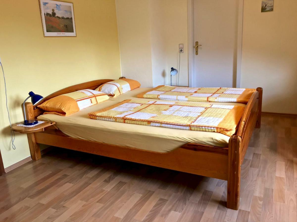 Gaestehaus Hoffmann Farschweiler Екстериор снимка