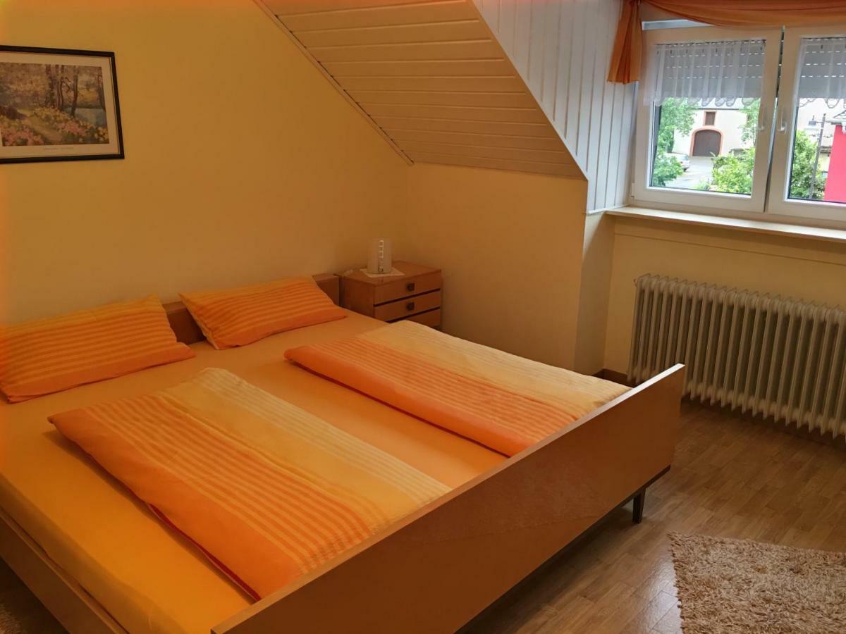 Gaestehaus Hoffmann Farschweiler Екстериор снимка