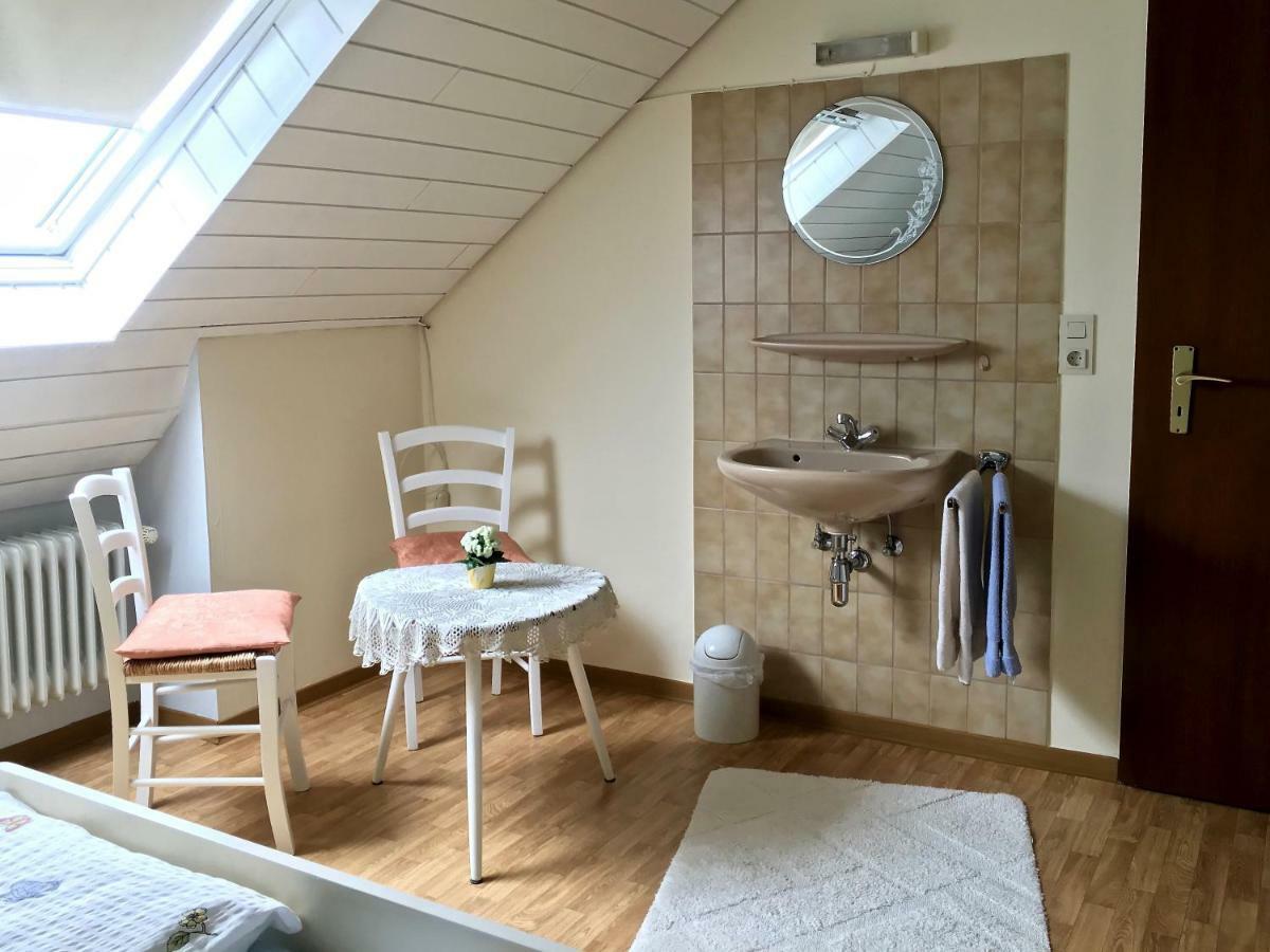 Gaestehaus Hoffmann Farschweiler Екстериор снимка