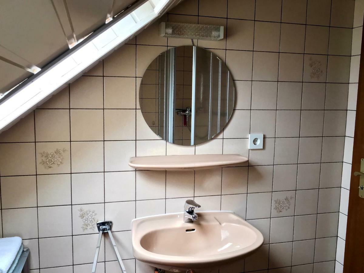 Gaestehaus Hoffmann Farschweiler Екстериор снимка